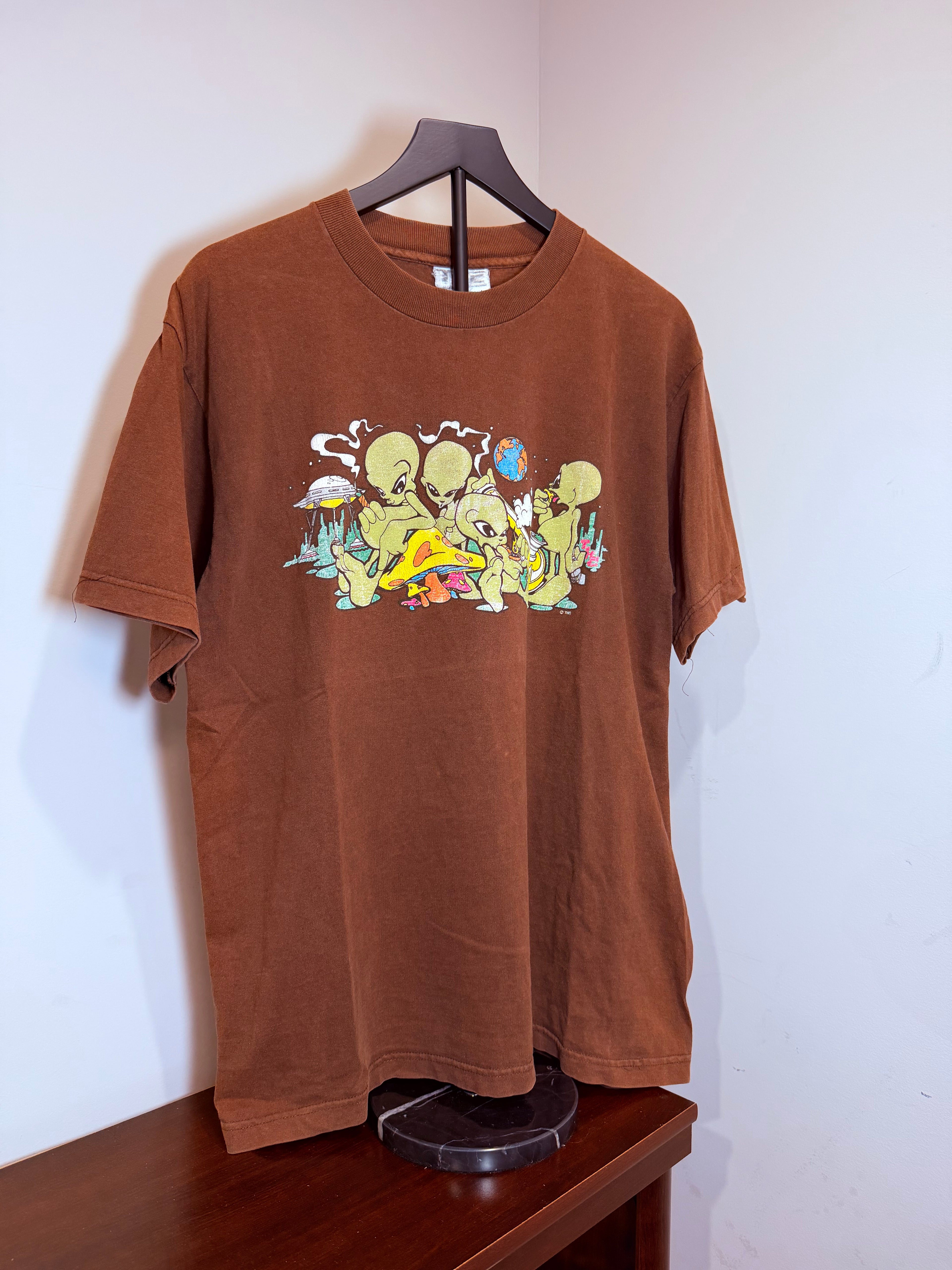 00s Alien THC Weed Graphic Tee