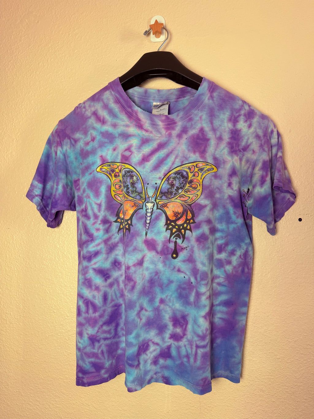 90s Fractal Butterfly Tie Dye Graphic Tee